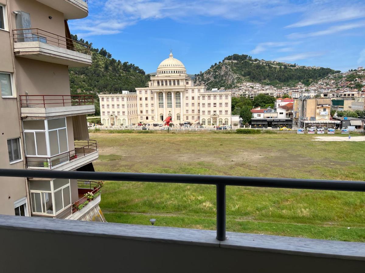 Entire Apartment Castle View Berat Exterior foto